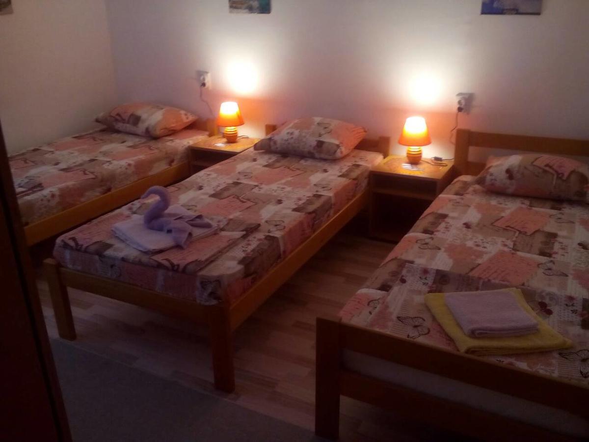 Guest House Vila Banjica Пирот Экстерьер фото